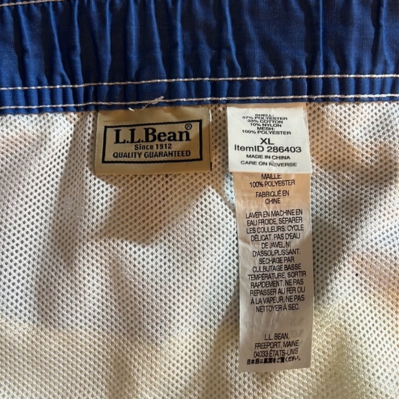 LL Bean Men’s Bathingsuit - Picture 3 of 3